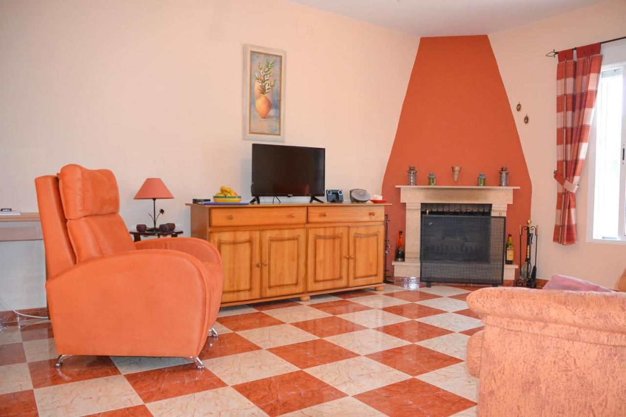 Traumhaus Fuer 6 Personen Mit Spektakulaerem Privaten Pool Und Schoenem Ausblick In Die Natur Hozanejos Extérieur photo